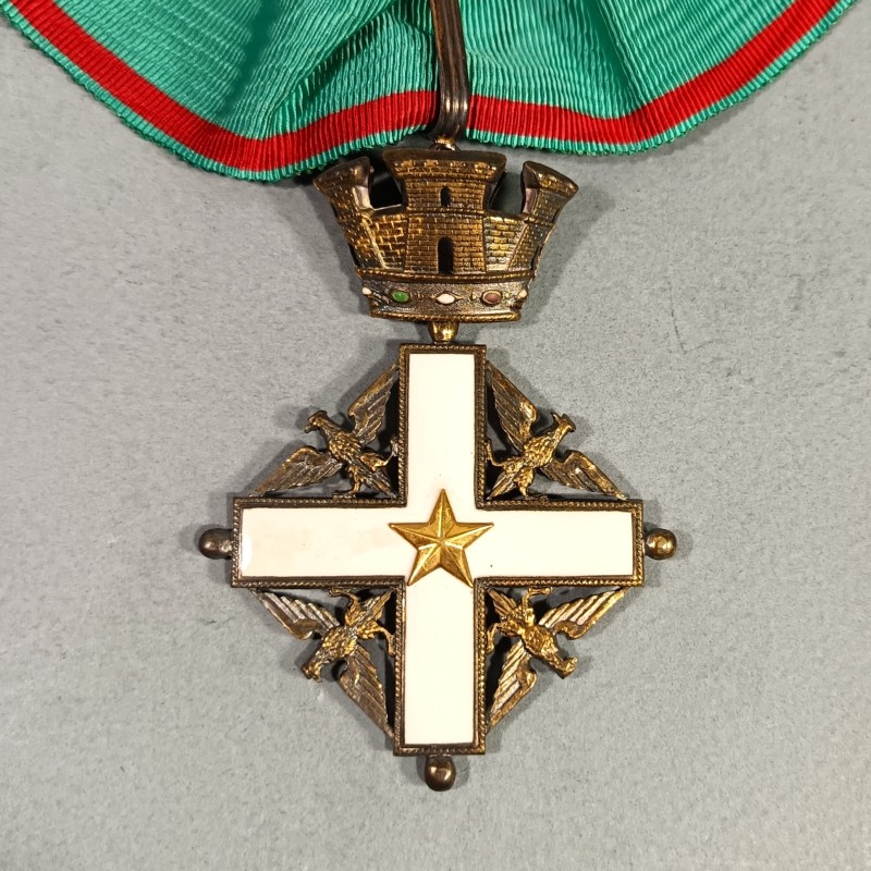 ITALIE MEDAILLE DE COMMANDEUR DE L'ORDRE NATIONAL DU MERITE EN COFFRET ITALIAN NATIONAL MERIT ORDER